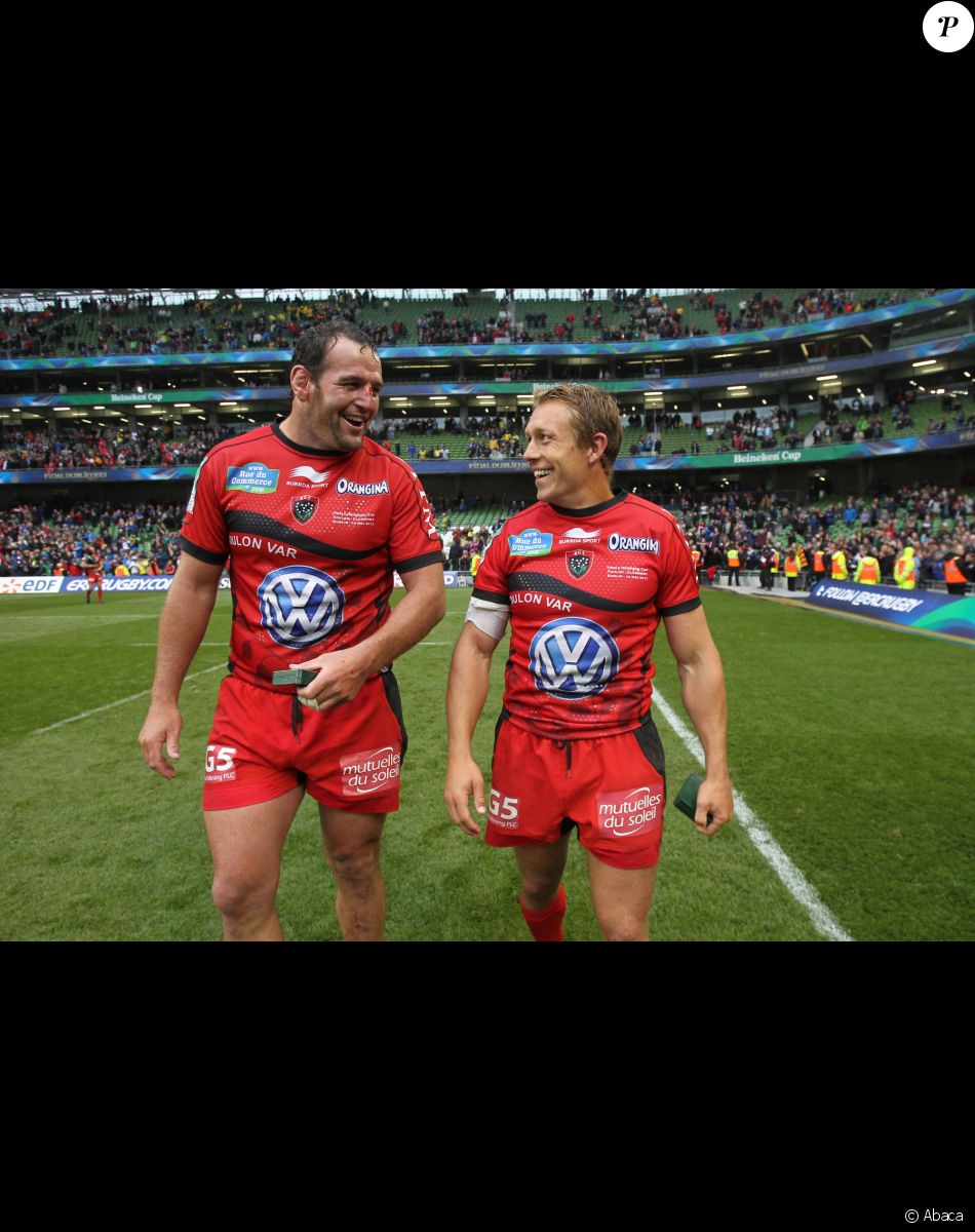 Carl Hayman et Jonny Wilkinson en 2013. Photo Niall Carson/PA Wire/ABACAPRESS.COM