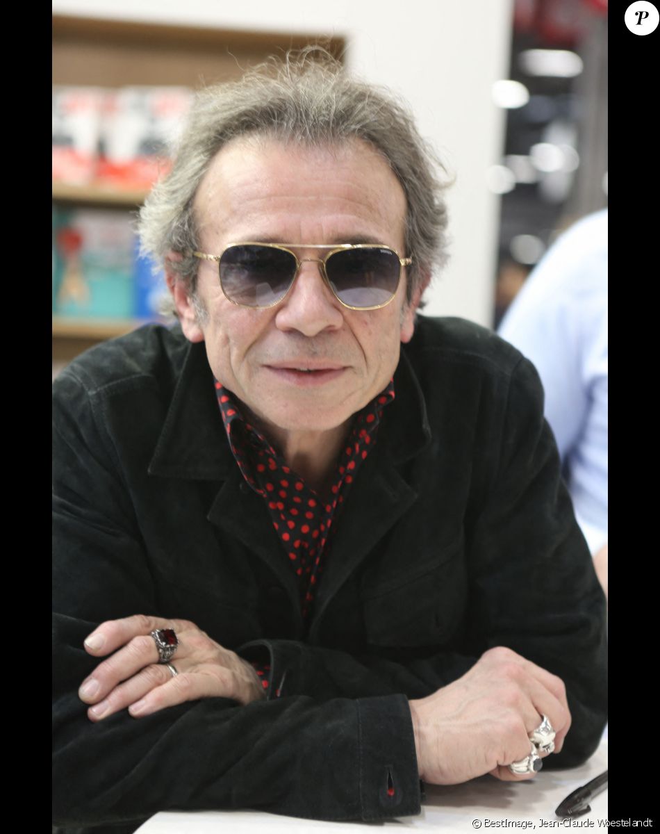 Philippe Manoeuvre - Salon du Livre 2019 à la Porte de Versailles à Paris du 15 au 18 mars 2019. © Jean-Claude Woestelandt / Bestimage