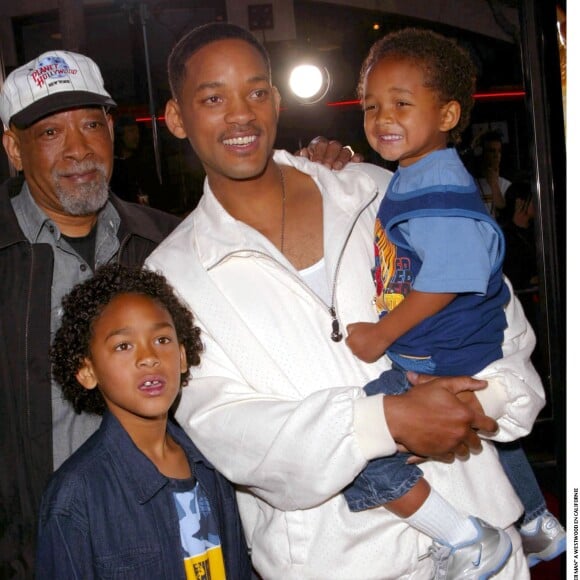 Will Smith et son père avec ses deux fils à Westwood le 30 avril 2002.