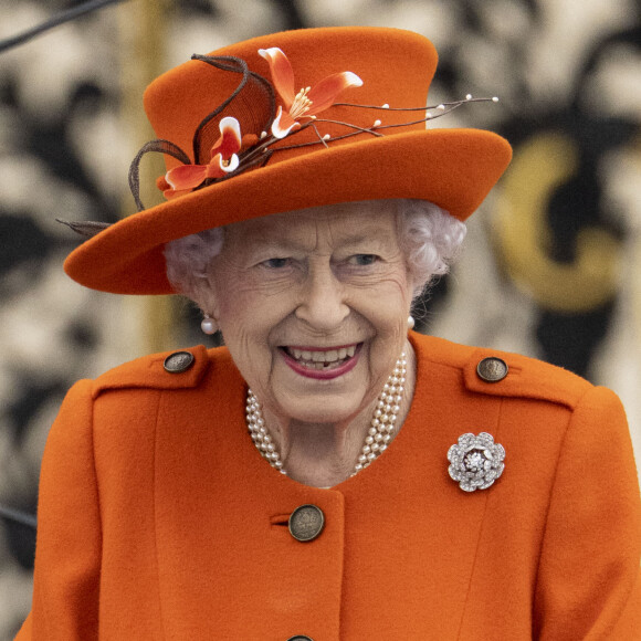 La reine Elisabeth II d'Angleterre au lancement du Queen's Baton, relais des Jeux du Commonwealth 2022, au palais de Buckingham à Londres, Royaume Uni, le 7, 2021.