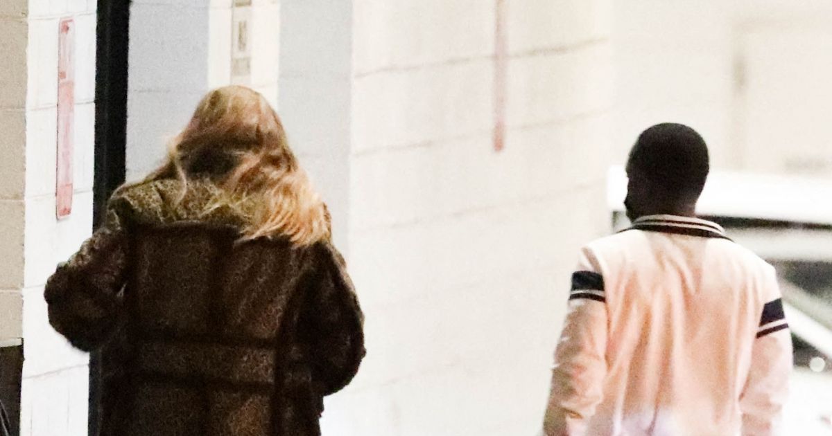 Exclusif - Adèle et son compagnon Rich Paul à la sortie du restaurant