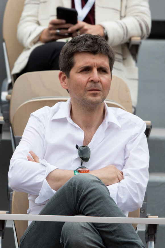 Thomas Sotto - Les célébrités dans les tribunes des Internationaux de France de Tennis de Roland Garros à Paris. © Jacovides-Moreau/Bestimage