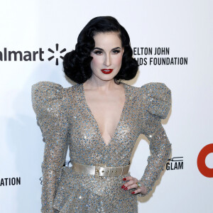 Dita Von Teese - Photocall de la soirée Elton John Aids Foundation en marge de la 92ème cérémonie des Oscars 2020 au Wallis Annenberg Center for the Performing Arts à Los Angeles le 9 février 2020. © Kay Blake/ZUMA Wire / Bestimage