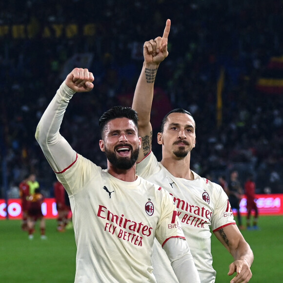 Olivier Giroud et Zlatan Ibrahimovic - Football - Serie A - As Rome vs Milan AC à Rome le 31 octobre 2021. © Image Sport /Panoramic/Bestimage