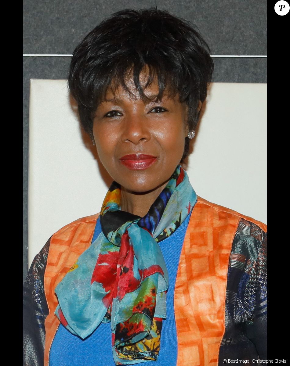 Euzhan Palcy - Avant-première du film "Marcher sur l'eau" au Mk2 Odéon à Paris, le 8 novembre 2021. © Christophe Clovis/Bestimage
