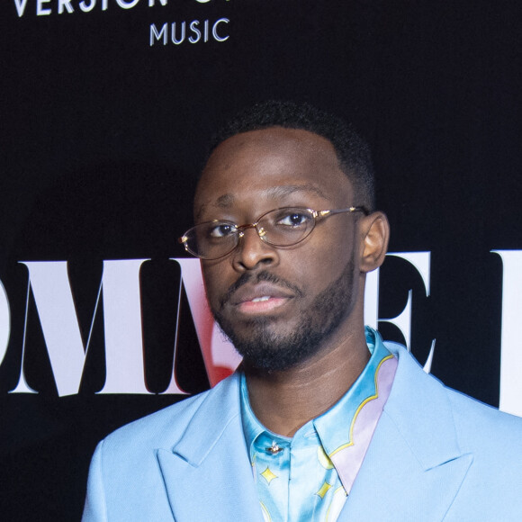 Dadju au photocall de la soirée "Unis comme jamais" au profit de l'Unicef, au pavillon Cambon à Paris, le 8 novembre 2021.  © Pierre Perusseau / Bestimage 