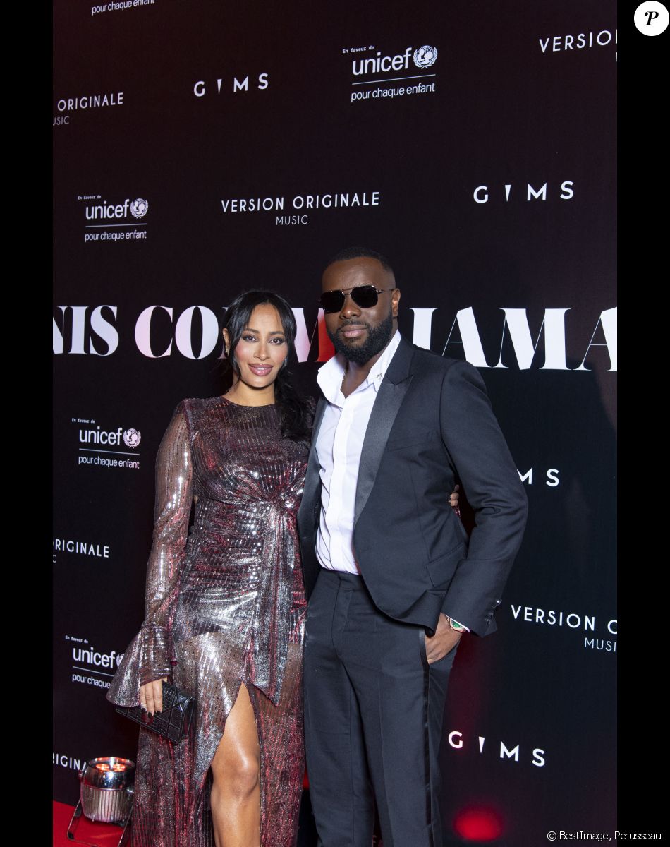 Gims et sa femme DemDem au photocall de la soirée "Unis comme jamais" au profit de l'Unicef, au pavillon Cambon à Paris. Le 8 novembre 2021. © Pierre Perusseau / Bestimage
