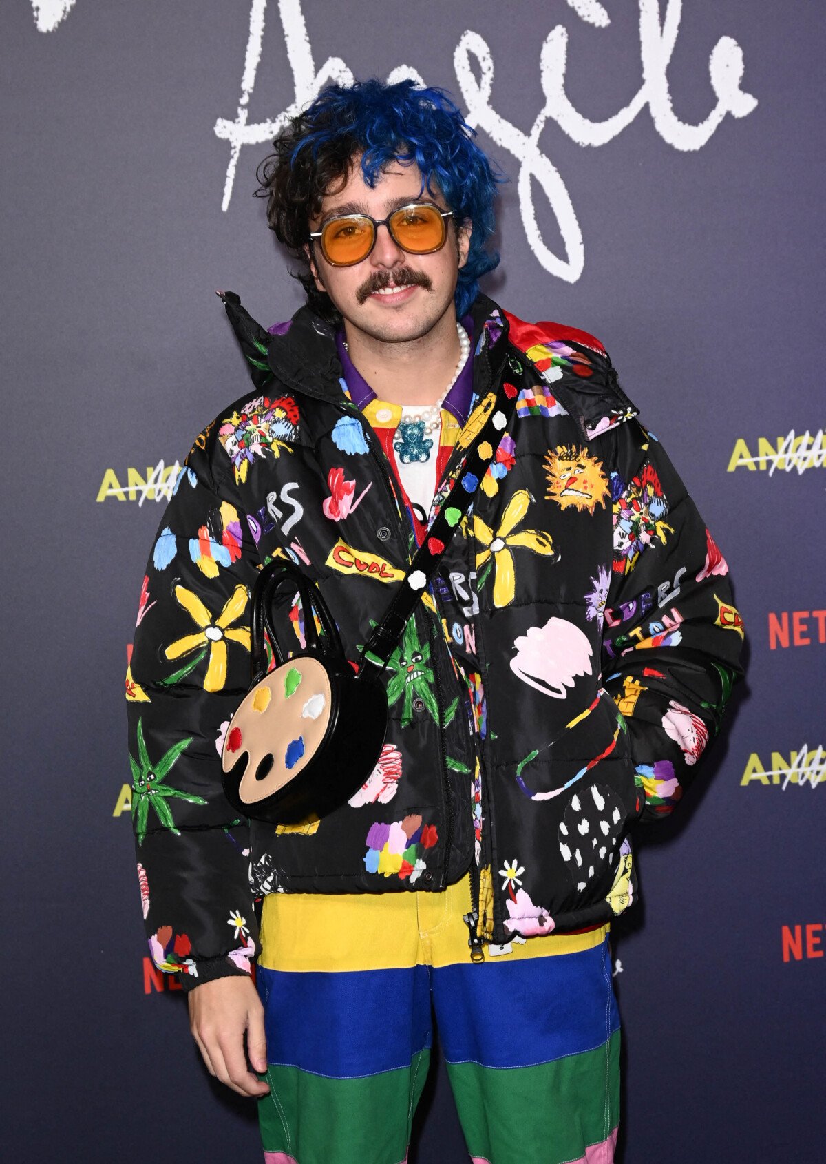 Photo : Julien Gravel - Avant-première du documentaire Netflix Angèle au  Grand Rex à Paris le 9 novembre 2021. © Coadic GuirecBestimage - Purepeople