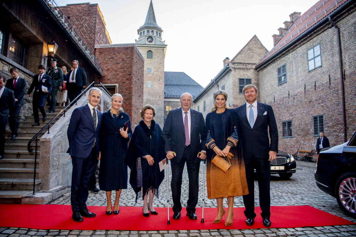 Photo : Jonas Gahr Støre, la princesse Mette-Marit de Norvège, la reine