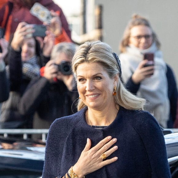 La reine Maxima des Pays-Bas - Le roi Willem-Alexander et la reine Maxima des Pays-Bas assistent à un séminaire sur les droits de l'homme et la liberté d'expression à la bibliothèque Deichman à Oslo, dans le cadre de leur visite d'Etat en Norvège, le 10 novembre 2021.