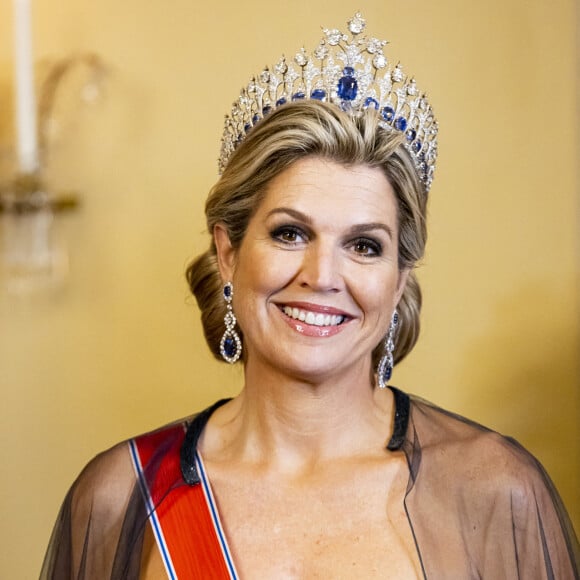 La reine Maxima de Pays-Bas lors du dîner d'état au palais royal à Oslo pour la visite du couple royal des Pays-Bas en Norvège le 9 novembre 2021.