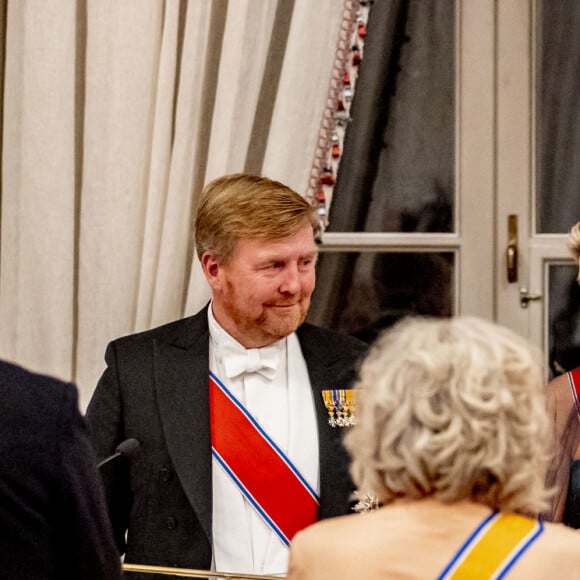Le roi Willem Alexander, la reine Maxima lors du dîner d'état au palais royal à Oslo pour la visite du couple royal des Pays-Bas en Norvège le 9 novembre 2021.