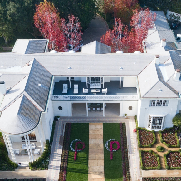 Exclusif - Vues aériennes de la maison de Paris Hilton (anciennement la maison de son arrière grand-père Conrad puis de son grand-père Barron) où s'est déroulé son mariage avec Carter Reum le 11 novembre 2021. Los Angeles, le 8 novembre 2021
