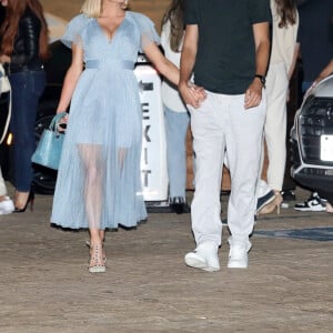 Exclusif - Paris Hilton et son fiancé Carter Milliken Reum sont allés diner en amoureux au restaurant Nobu dans le quartier de Malibu à Los Angeles, le 18 juillet 2021