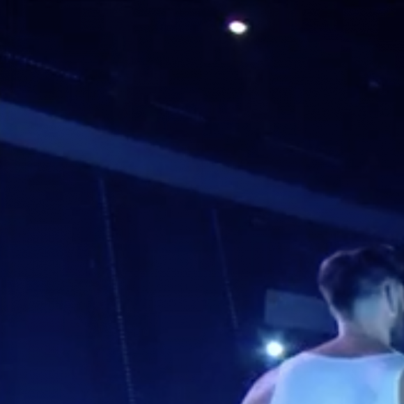 Bilal Hassani et Jordan Mouillerac dans l'émission "Danse avec les stars", le 12 novembre 2021.