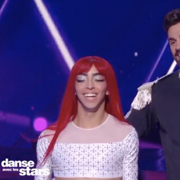 Bilal Hassani et Jordan Mouillerac dans l'émission "Danse avec les stars", le 12 novembre 2021.