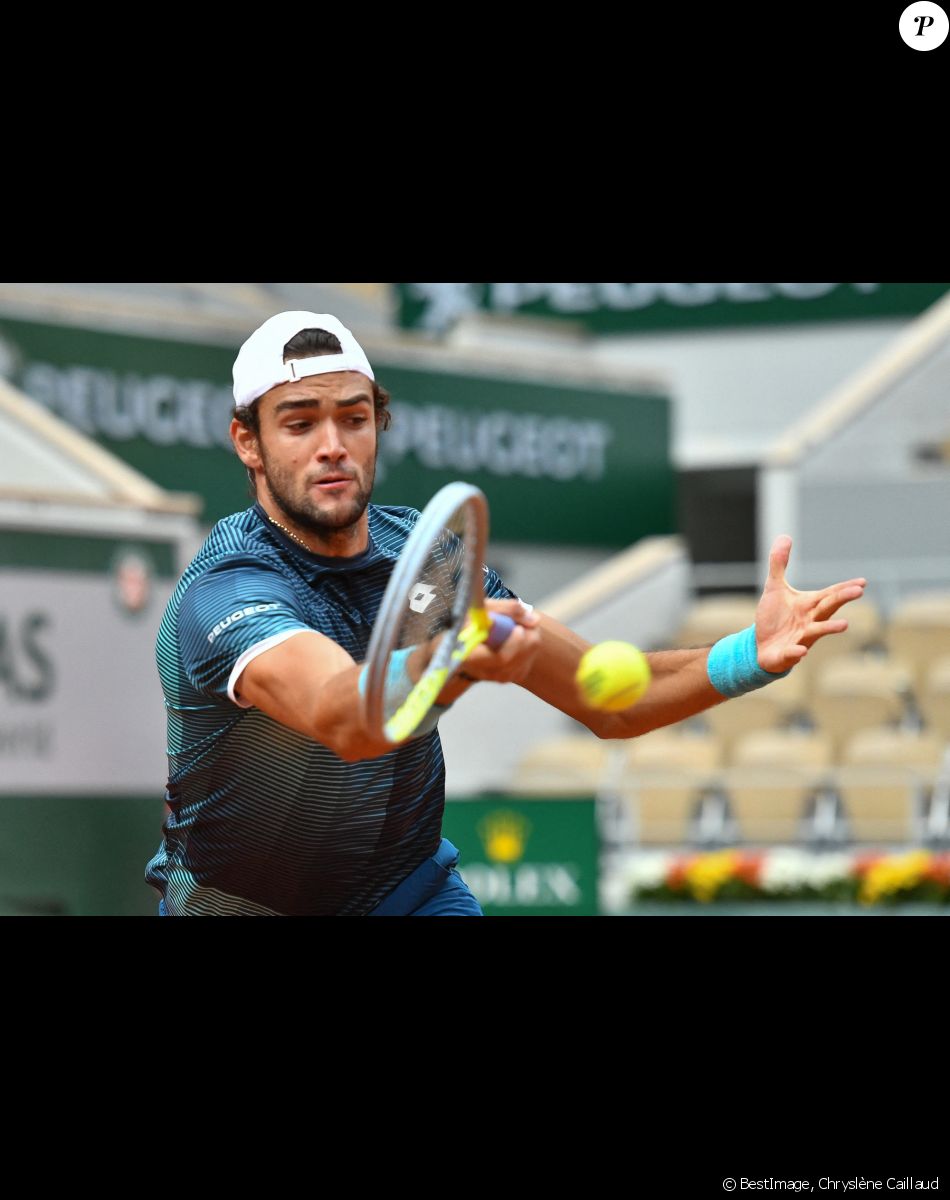 Matteo Berrettini, Italie - Tournoi de tennis des Internationaux de Roland Garros à Paris. Le 3 octobre 2020 © Chryslène Caillaud / Panoramic / Bestimage