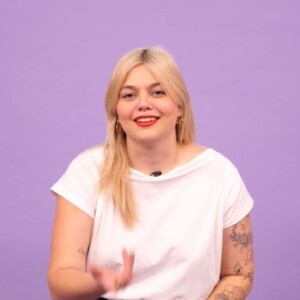 Louane en interview exclusive pour Purepeople. Le 8 novembre 2021.