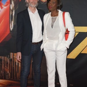 Gilles Verdez et sa compagne Fatou - Avant-première du film "Taxi 5" au cinéma le Grand Rex à Paris, France, le 8 avril 2018. © Coadic Guirec/Bestimage