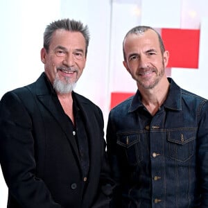 Exclusif - Florent Pagny et Calogero - Enregistrement de l'émisssion Vivement dimanche au studio Gabriel, presentée par Michel Drucker . Diffusion sur France 2 le 21 Novembre 2021 . © Guillaume Gaffiot / Bestimage 