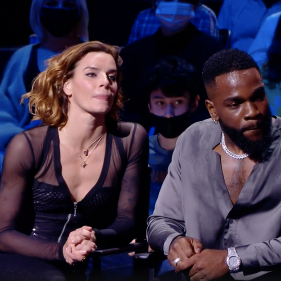Tayc et Fauve Hautot dans "Danse avec les stars", sur TF1 vendredi 22 octobre 2021.