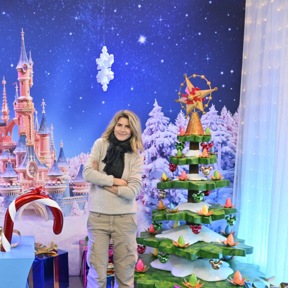 Alice Taglioni fête Noël à Disneyland Paris. Marne-La-Vallée, novembre 2021. © Disney via Bestimage