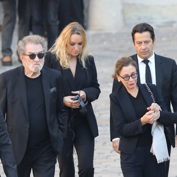 Christelle Bardet et son compagnon Laurent Gerra, Eddy Mitchell et sa femme Muriel - Arrivées à l'hommage national à Charles Aznavour à l'Hôtel des Invalides à Paris. Le 5 octobre 2018 © Jacovides-Moreau / Bestimage