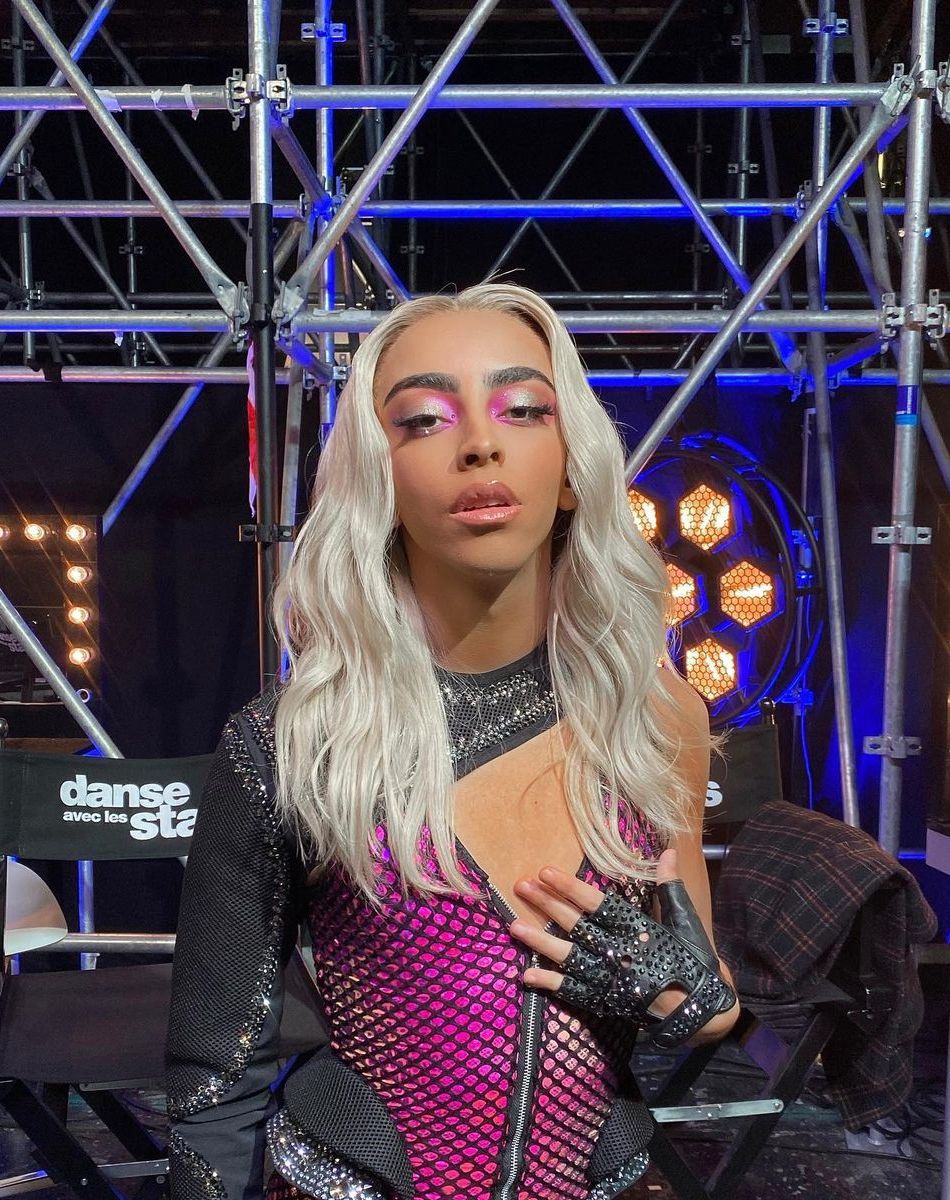 Bilal Hassani lors d'un premier de "Danse avec les stars", le 5 novembre 2021.