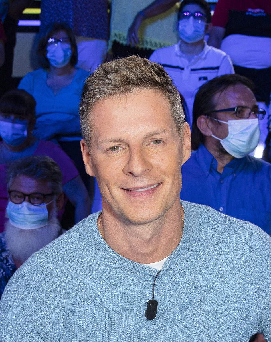 Matthieu Delormeau fait son retour dans l'émission - Première émission de la 12ème saison de TPMP diffusée en direct sur C8 le 30 août 2021. © Jack Tribeca / Bestimage