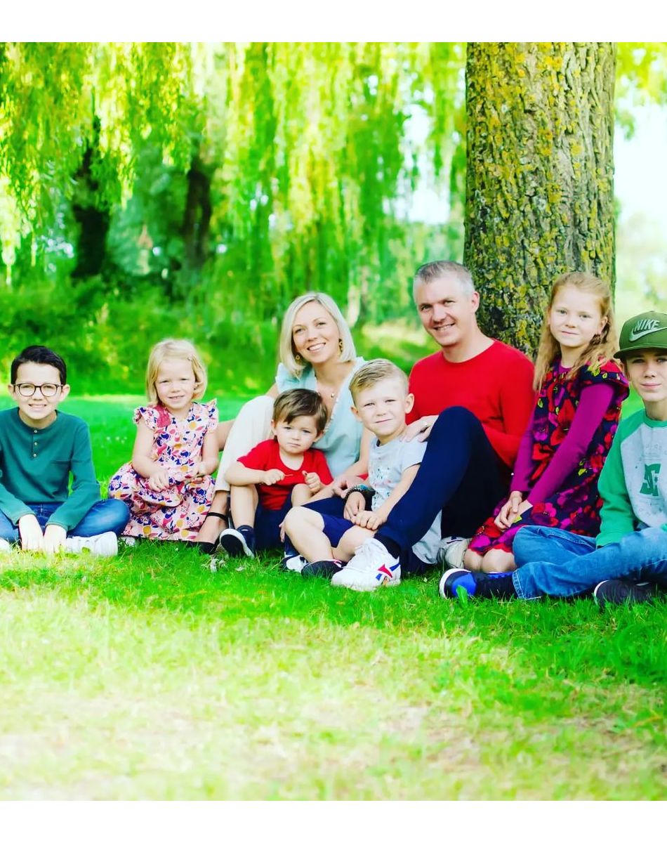 La famille Cordule au complet sur Instagram.