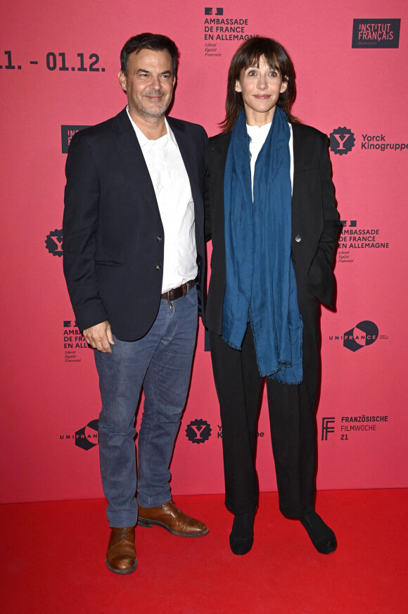 François Ozon et Sophie Marceau au photocall du film "Tout s'est bien passé" lors de la 21ème édition de la semaine du cinéma français à Berlin le 25 novembre 2021. © Future-Image via ZUMA Press / Bestimage