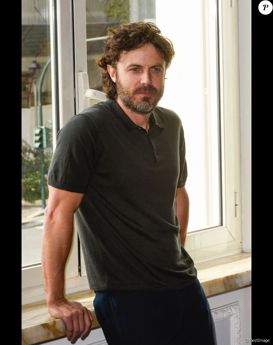 Casey Affleck lors du photocall du film 'Light of my life' à Rome en Italie, le 3 novembre 2019.