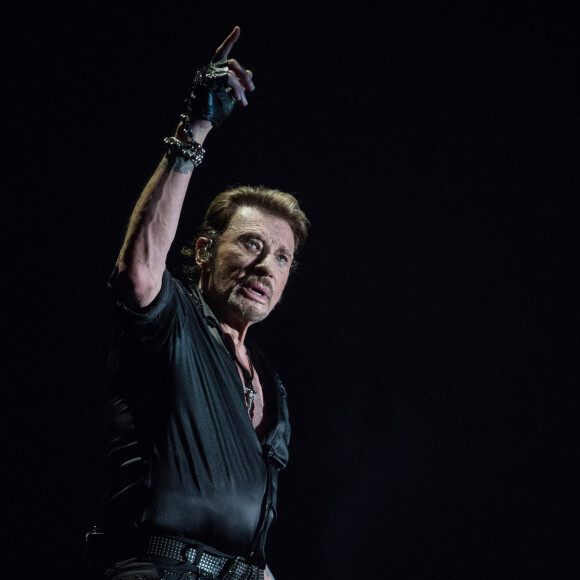 Exclusif - Johnny Hallyday en concert au POPB de Bercy a Paris - Jour 3 de la tournee "Born Rocker Tour". Le 16 juin 2013