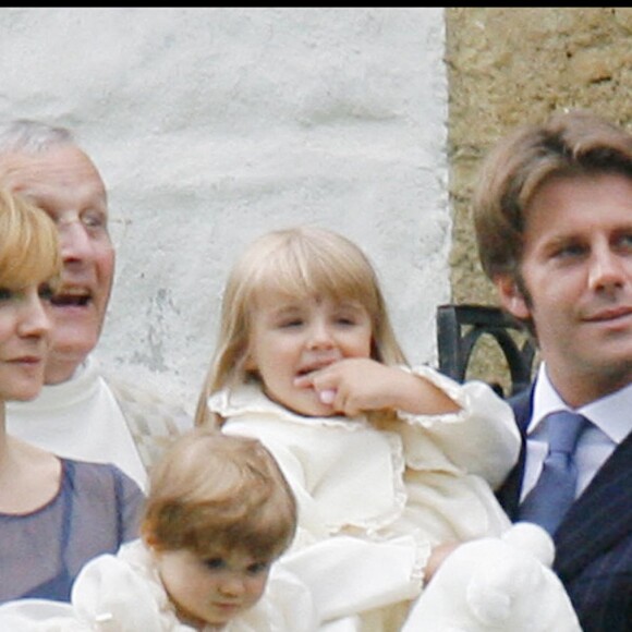 Le prince Emmanuel Philibert de Savoie, son épouse Clotilde Courau et leurs filles, Vittoria et Luisa - Baptême de la princesse Luisa en Suisse en 2007.
