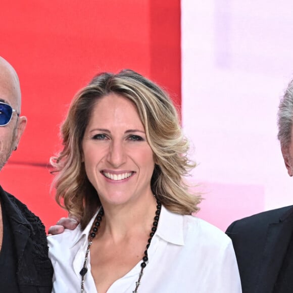 Exclusif - Pascal Obispo, Maud Fontenoy et Eddy Mitchell - Enregistrement de l'émission "Vivement Dimanche prochain" présentée par M.Drucker et diffusée le 5 décembre sur France 2. Le 23 novembre 2021 © Guillaume Gaffiot / Bestimage 