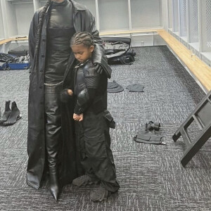 Kim Kardashian et son fils Saint. Septembre 2021.