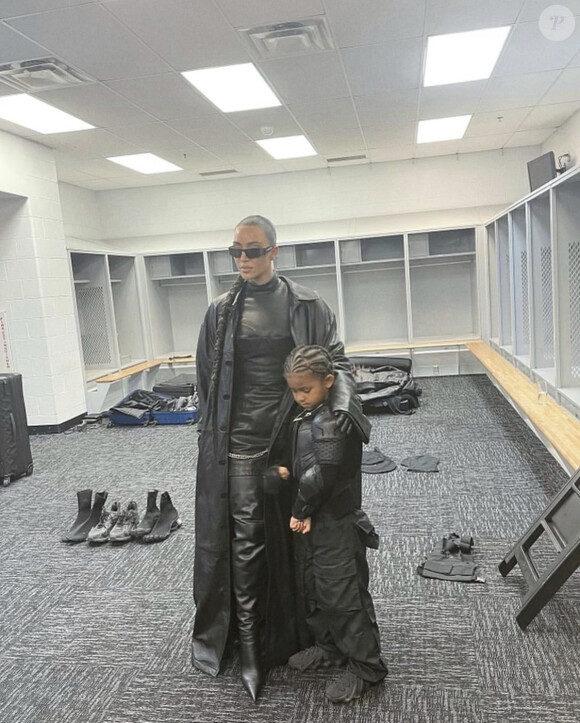 Kim Kardashian et son fils Saint. Septembre 2021.