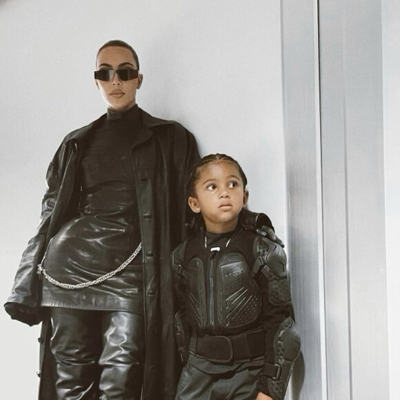 Kim Kardashian et son fils Saint. Septembre 2021.