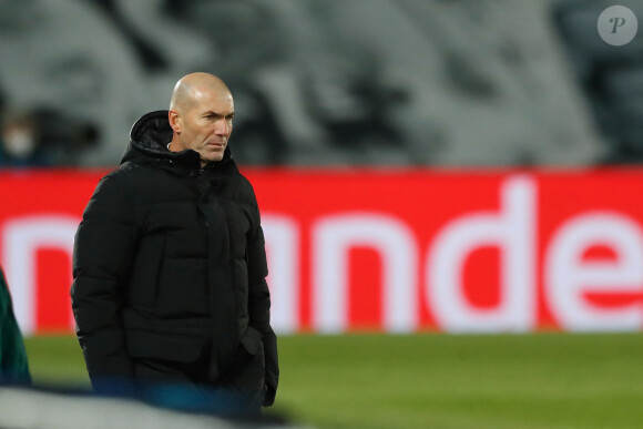 Zinedine Zidane  - Match de football, Champions League 2020-2021 UEFA Real Madrid CF 2-0 Borussia VfL 1900 Monchengladbach à Madrid, le 9 décembre 2020