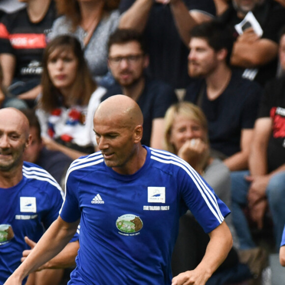 Zinédine Zidane, Bixente Lizarazu et Fabien Barthez - Les champions du monde de 98 ont défié les rugbymen du Stade toulousain lors d'une rencontre caritative pour l'association de Pascal Olmeta "Un sourire, un espoir pour la vie" sur la pelouse du stade Ernest Wallon à Toulouse, France, le 10 juillet 2017. © Agence/Bestimage