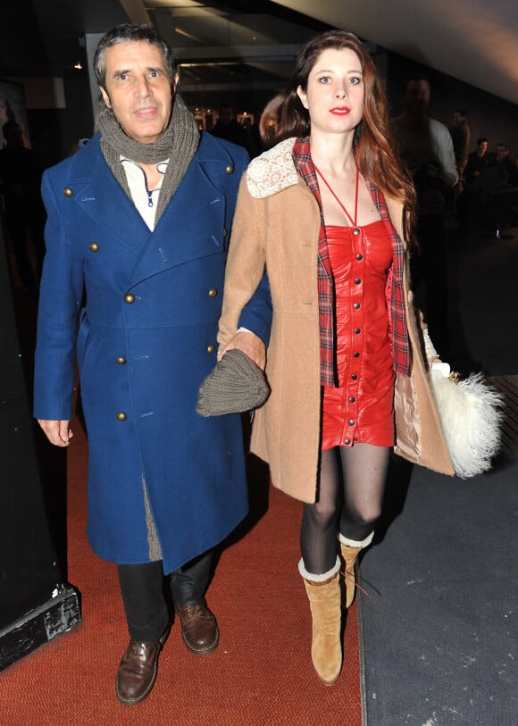 Julien Clerc et sa femme Helene Gremillon arrivent a la premiere de 'Arretez moi' a Paris le 6 Fevrier 2013.