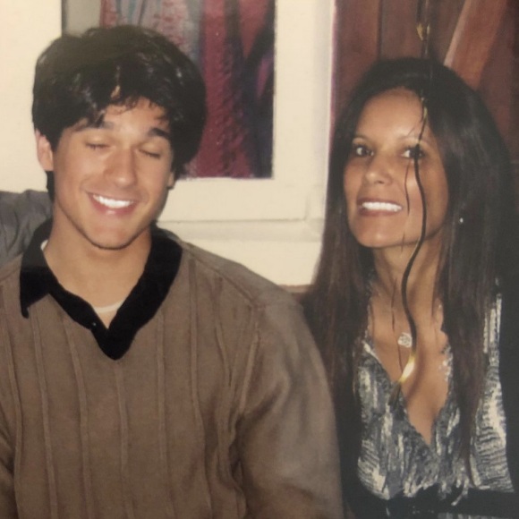 Kelly Hoarau, la mère de Vinnie Dargaud, a été élue Miss France 1978 par interim - Instagram
