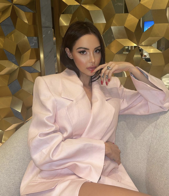 Nabilla Benattia à la tête d'une fortune grâce à ses activités d'influenceuse et sa marque de cosmétiques - Instagram