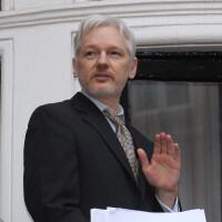 "Nous craignons qu'il ne tienne pas..." La famille de Julian Assange très inquiète
