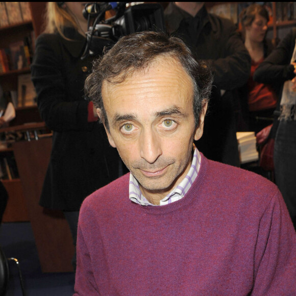 Eric Zemmour lors du Salon du livre de 2010 à Paris