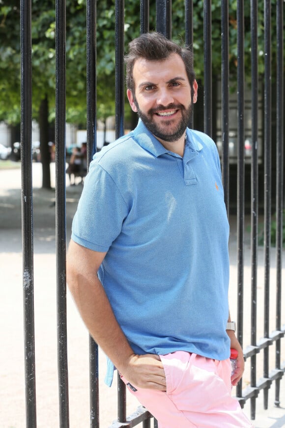 Exclusif - Rendez-vous avec Laurent Ournac, qui a perdu 45kg, place des Vosges à Paris. Le 2 juillet 2015.