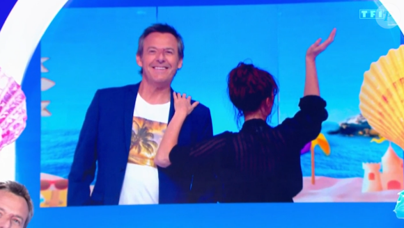 Jean-Luc Reichmann présente Zette aux téléspectateurs des "12 Coups de midi", sur TF1.