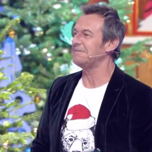 Jean-Luc Reichmann dans "Les 12 coups de midi" - Émission du 15 décembre 2021, TF1