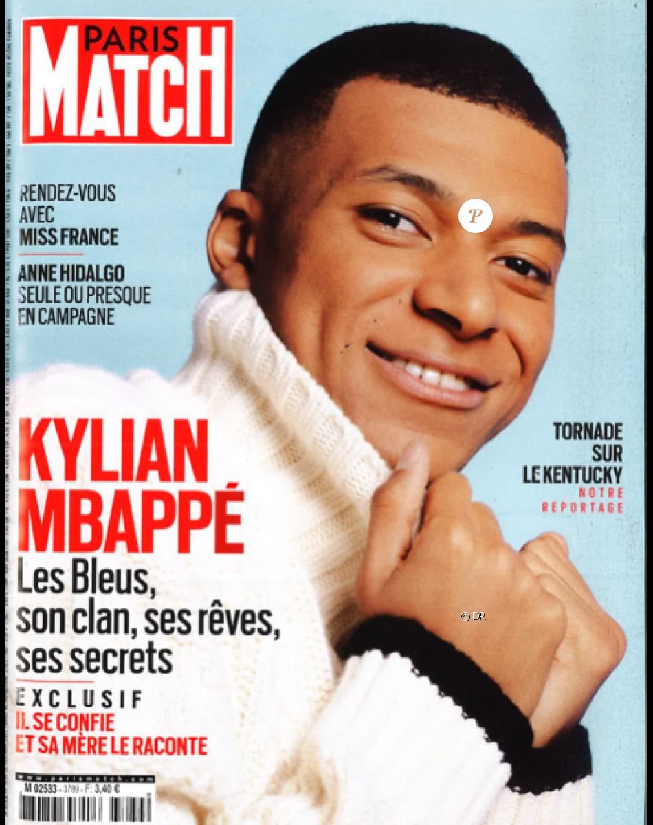 Le magazine Paris Match du 15 décembre 2021