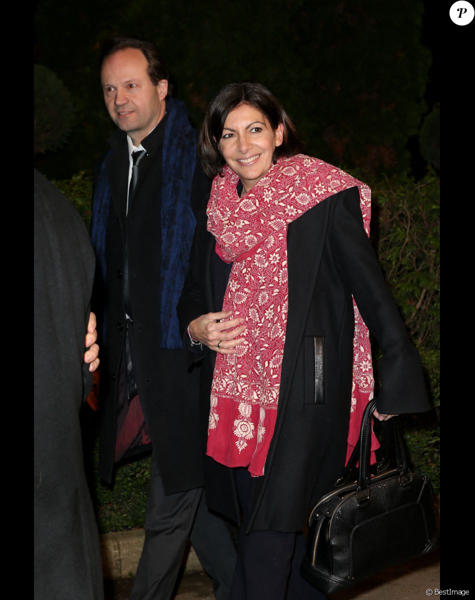 Anne Hidalgo et son mari Jean-Marc Germain - 29ème dîner annuel du conseil représentatif des institutions juives de France (Crif) au Pavillon d'Armenonville à Paris le 4 mars 2014.